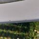 paire de chaises métal blanches, style Tolix