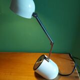 Well-lite vintage lamp