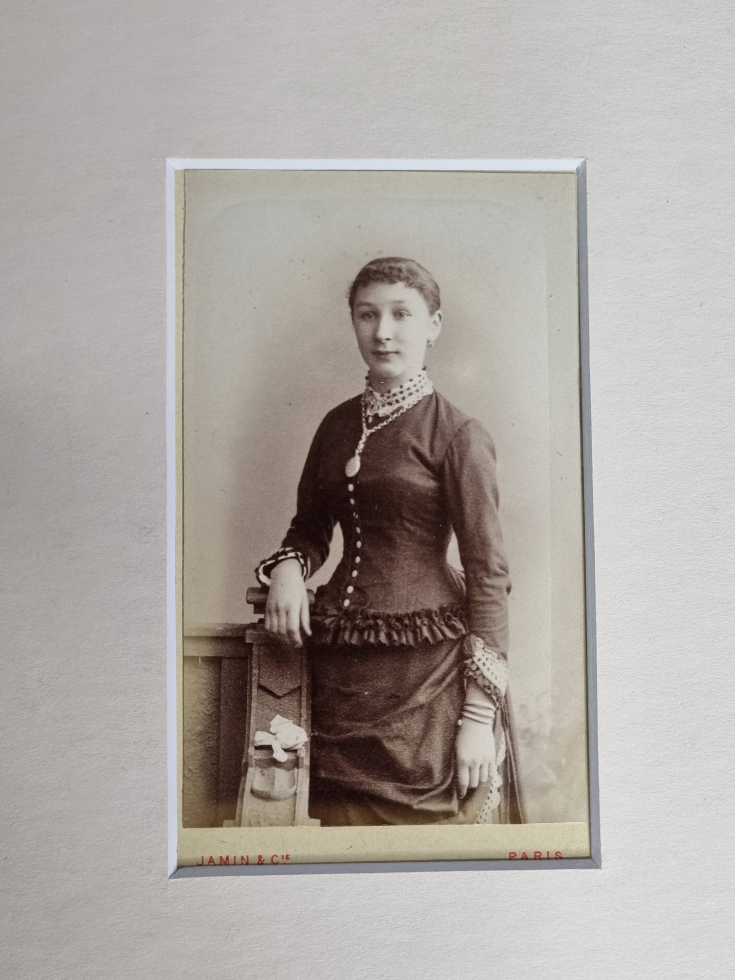 Set of 6 old photographs, 19th century studio portraits, men, women and children