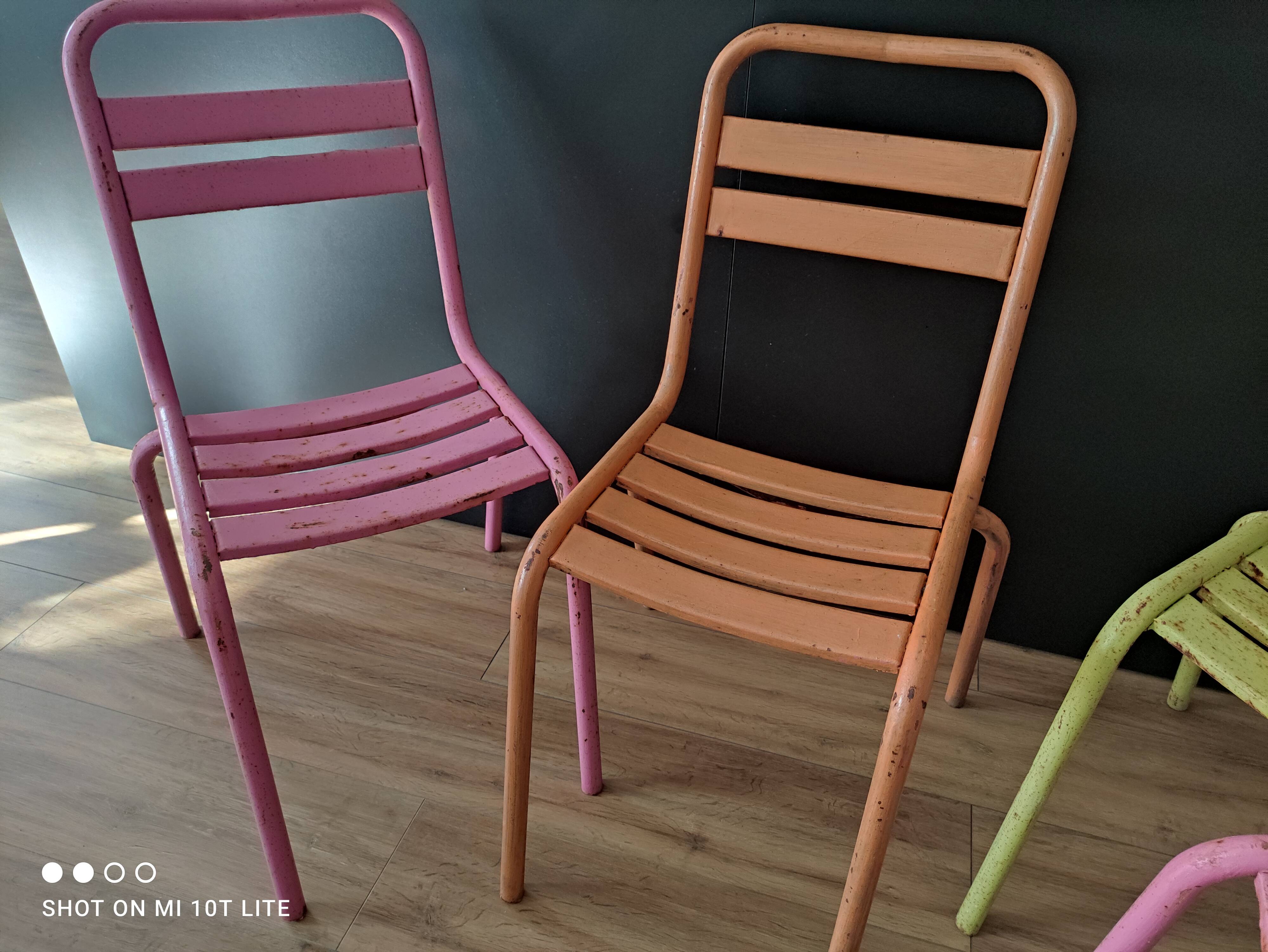 Set of 4 50s bistro chairs in rusty metal
