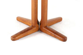 Danish round 2x extendable dining table 'Sindal' - teak