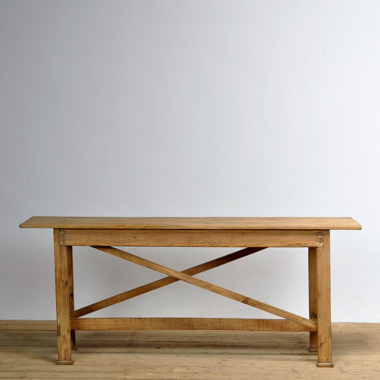 Pine hallway table, circa 1930