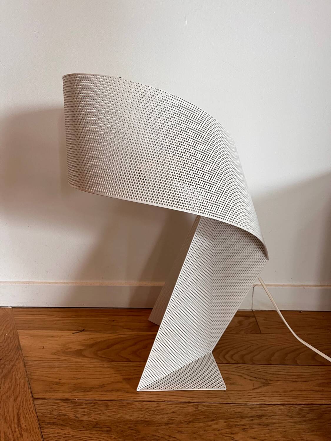 Ribbon lamp vintage habitat rare model