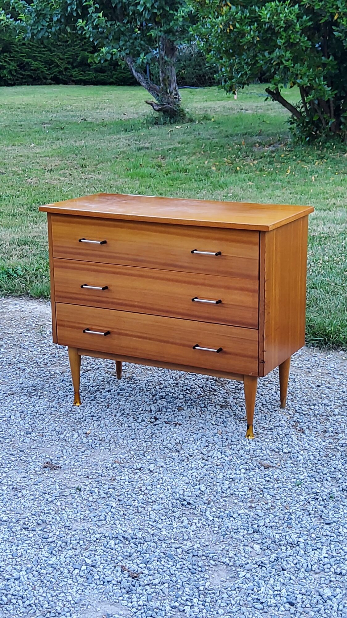 Vintage golden mahogany chest of drawers 3 drawers conical feet from the 60s