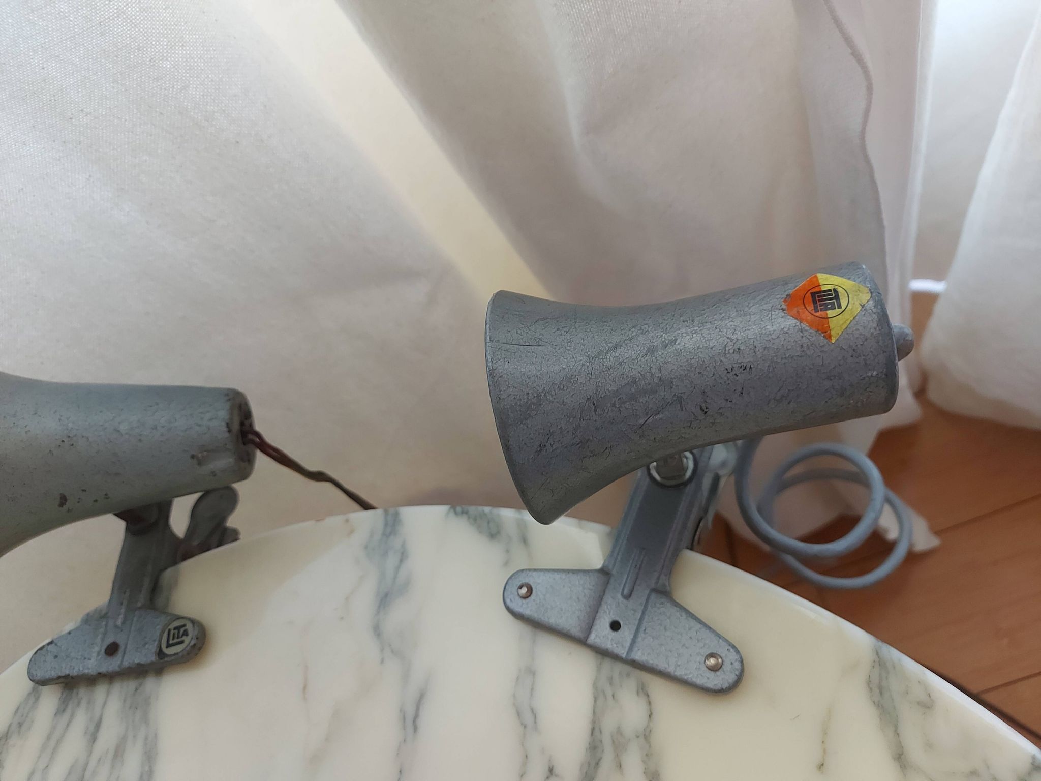 Two vintage spots with pliers Lita