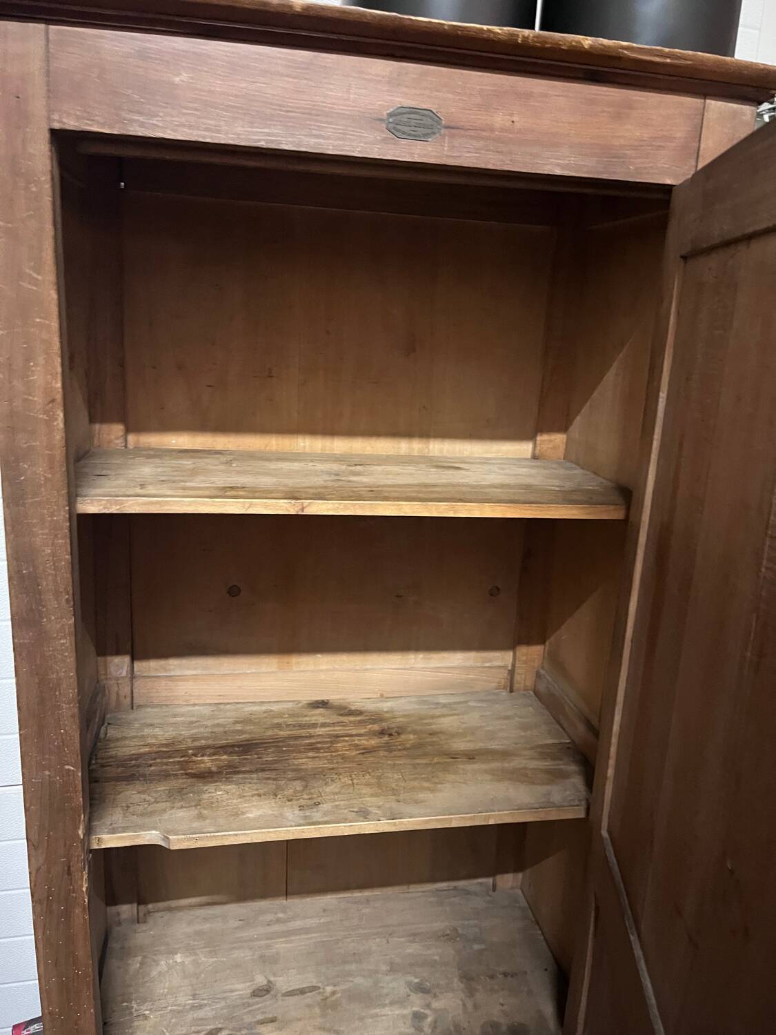 Small Parisian wardrobe