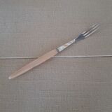 Set of 6 fonted dessert forks in horn