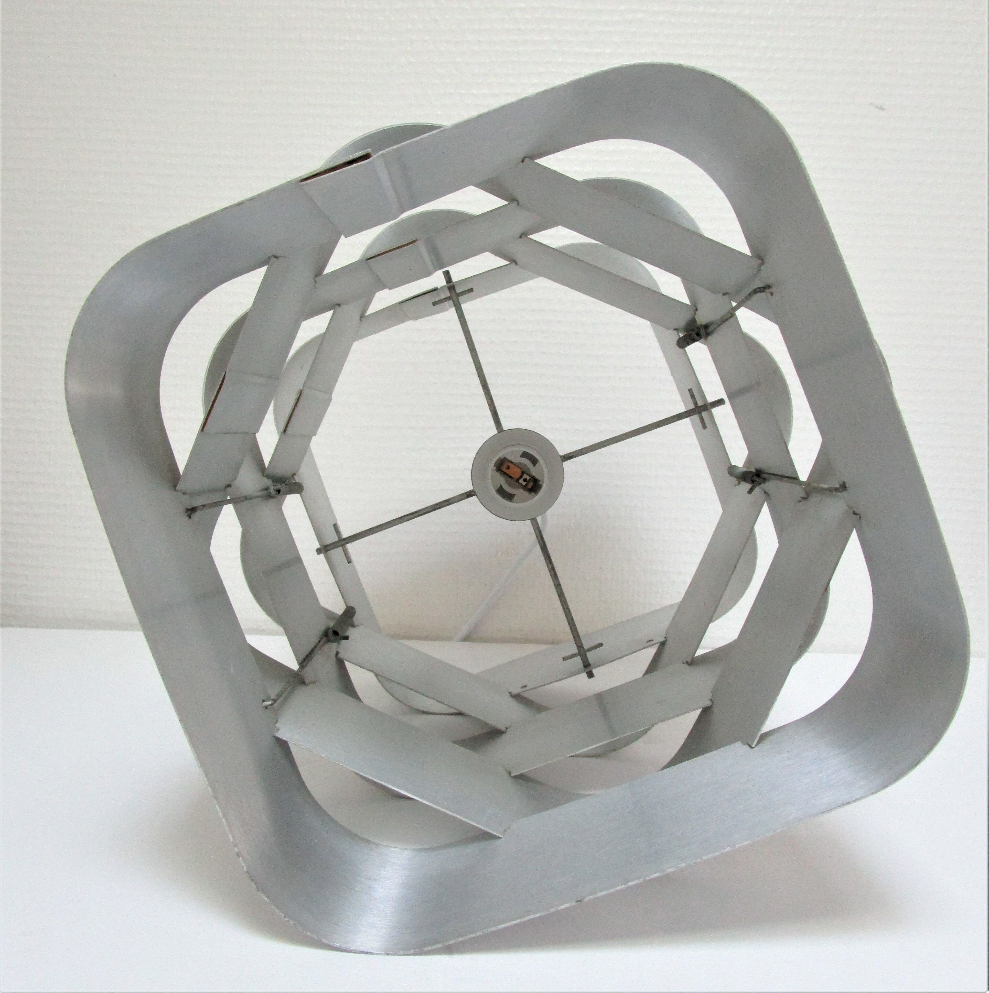 Aluminum suspension design Max Sauze