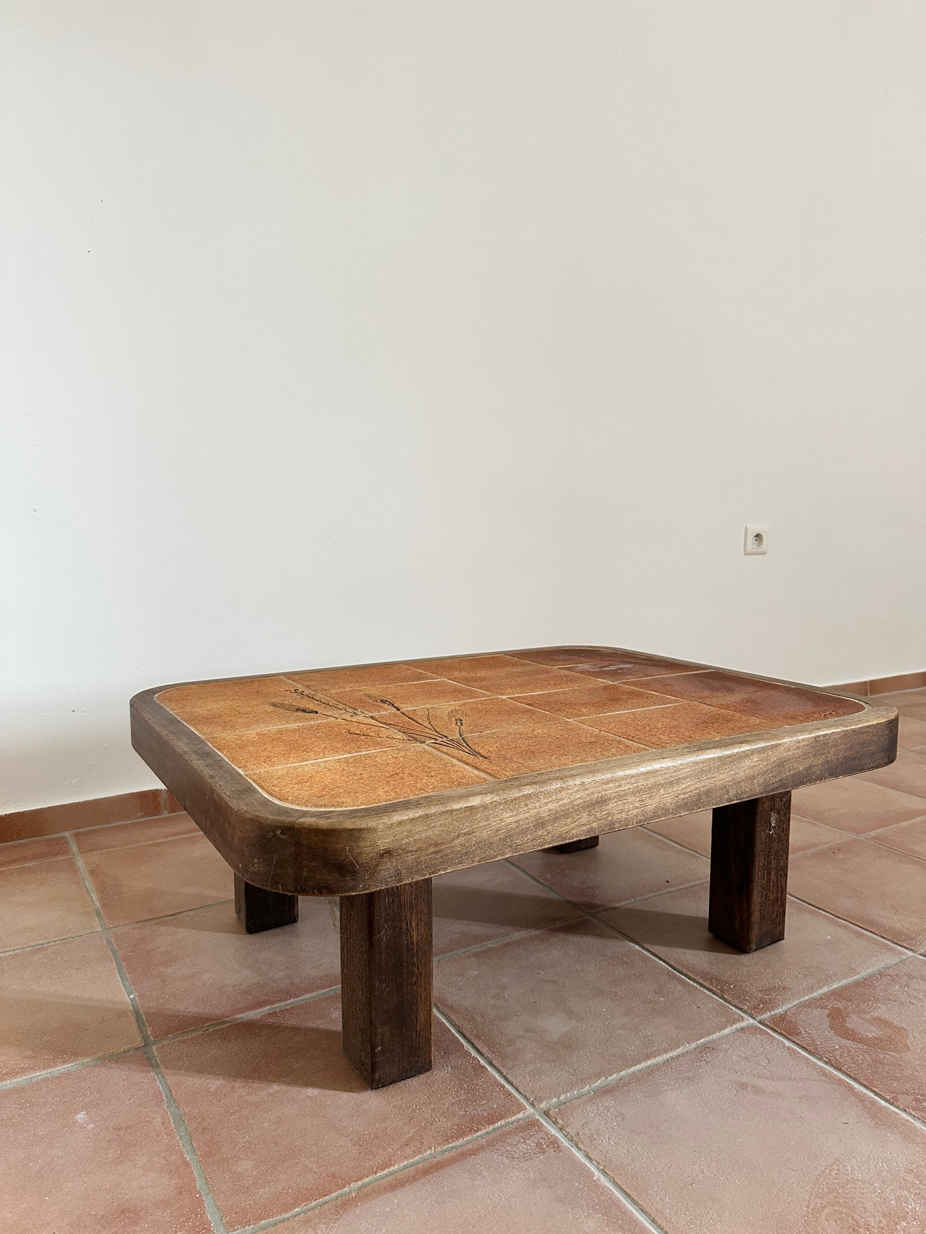 Ceramic coffee table signed Barrois
