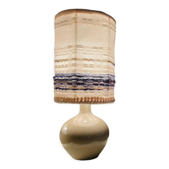Stoneware table lamp