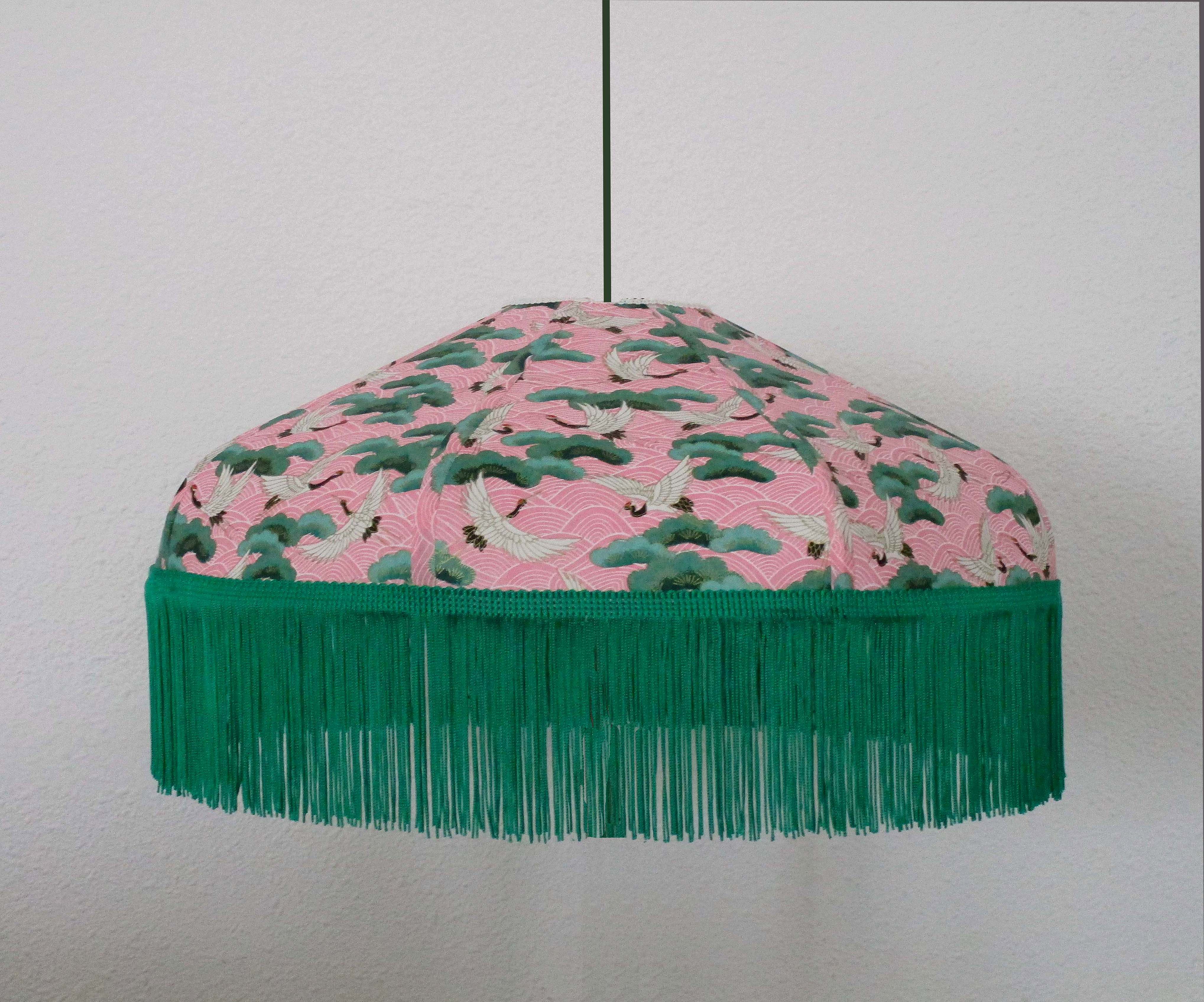 Suspension "Victoria" in paper japonasis rse with cranes and green fange.