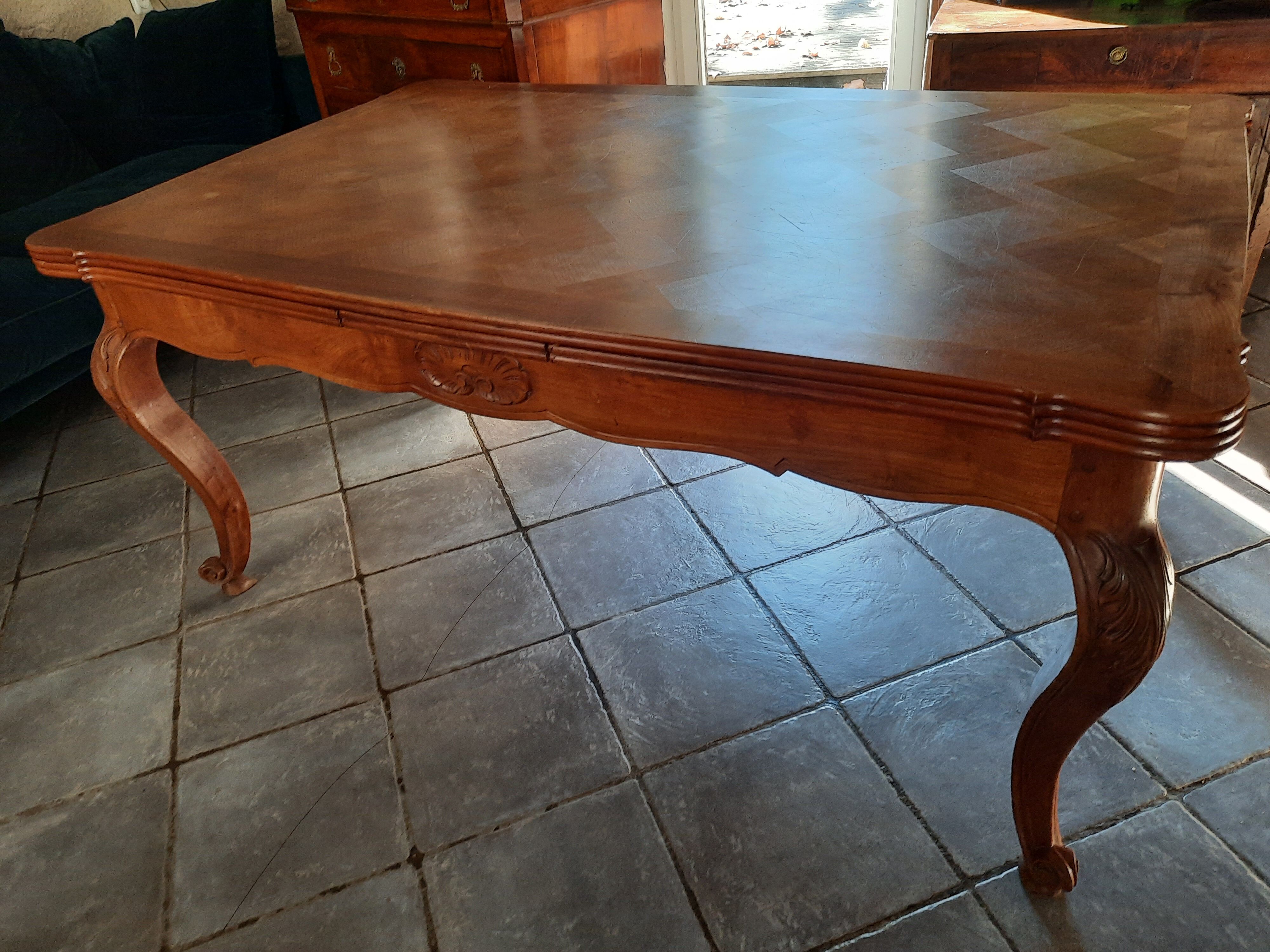 Table Louis XV extensible