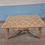 Airbrushed table