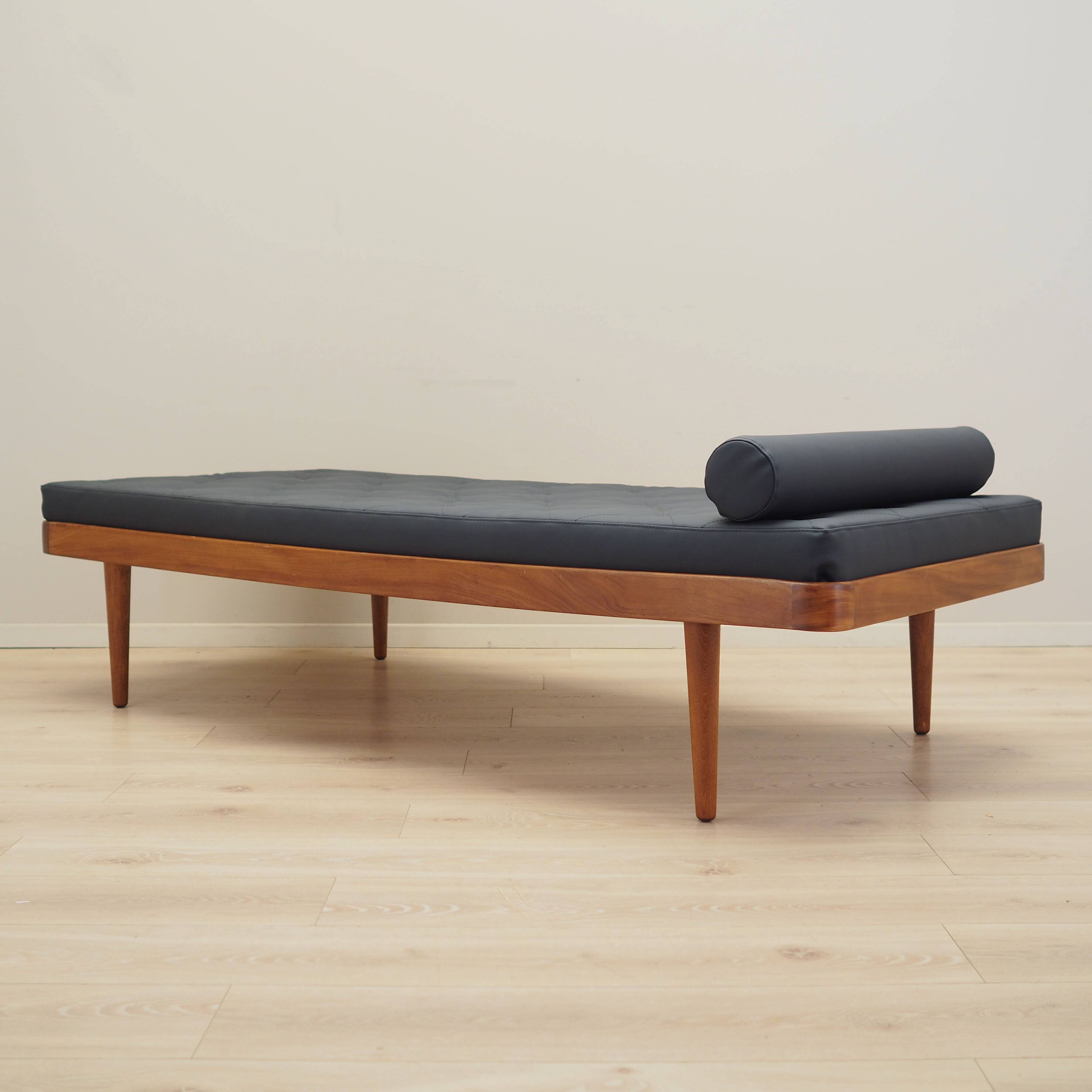 Teak daybed, Danish design, 1970s, production: Denmark