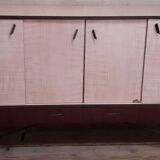 Buffet enfilade dining room