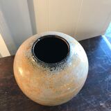 Ceramic vase