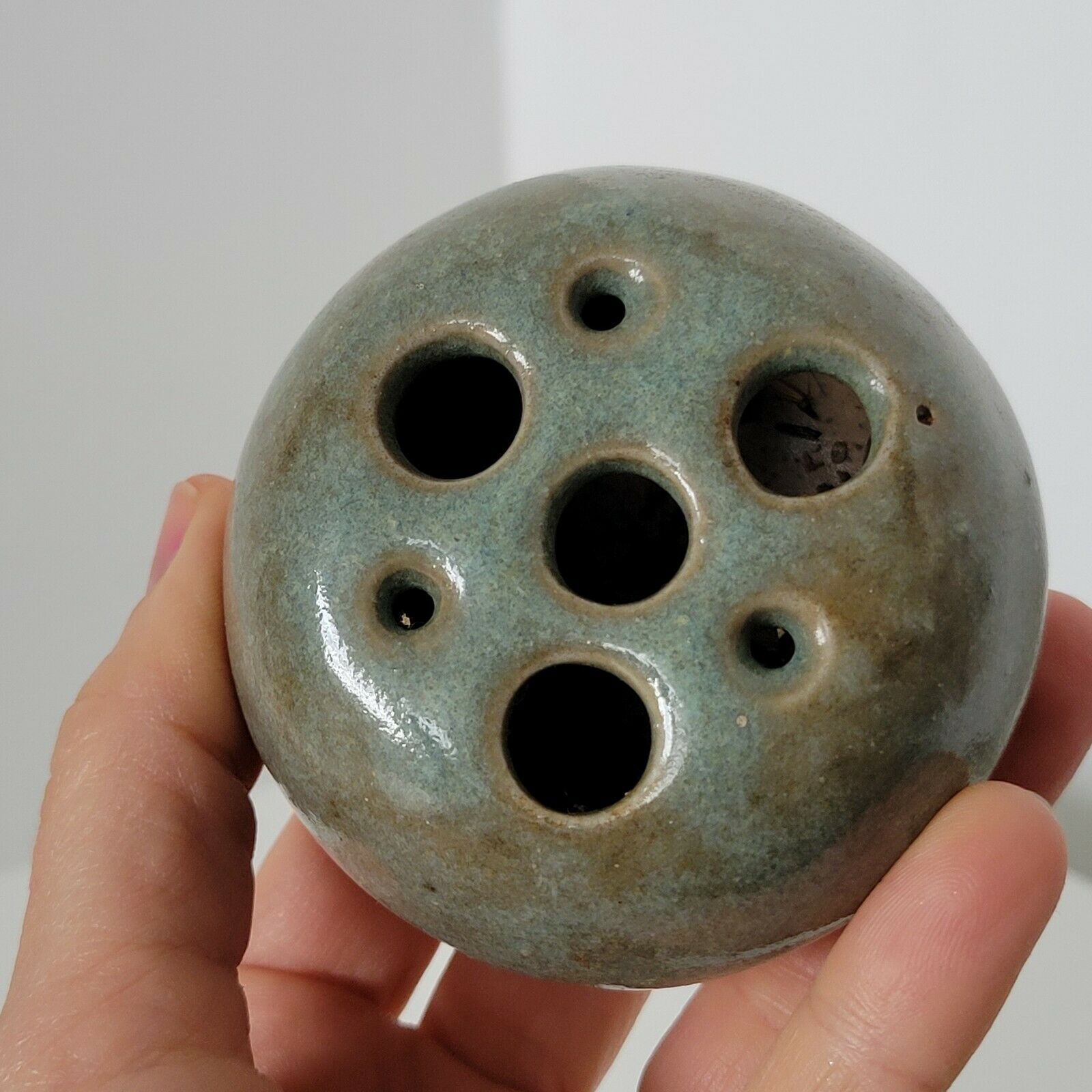 Pique fleur céramique grès signed