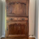Cabinet vendeen ancien du 19e siecle en noyer