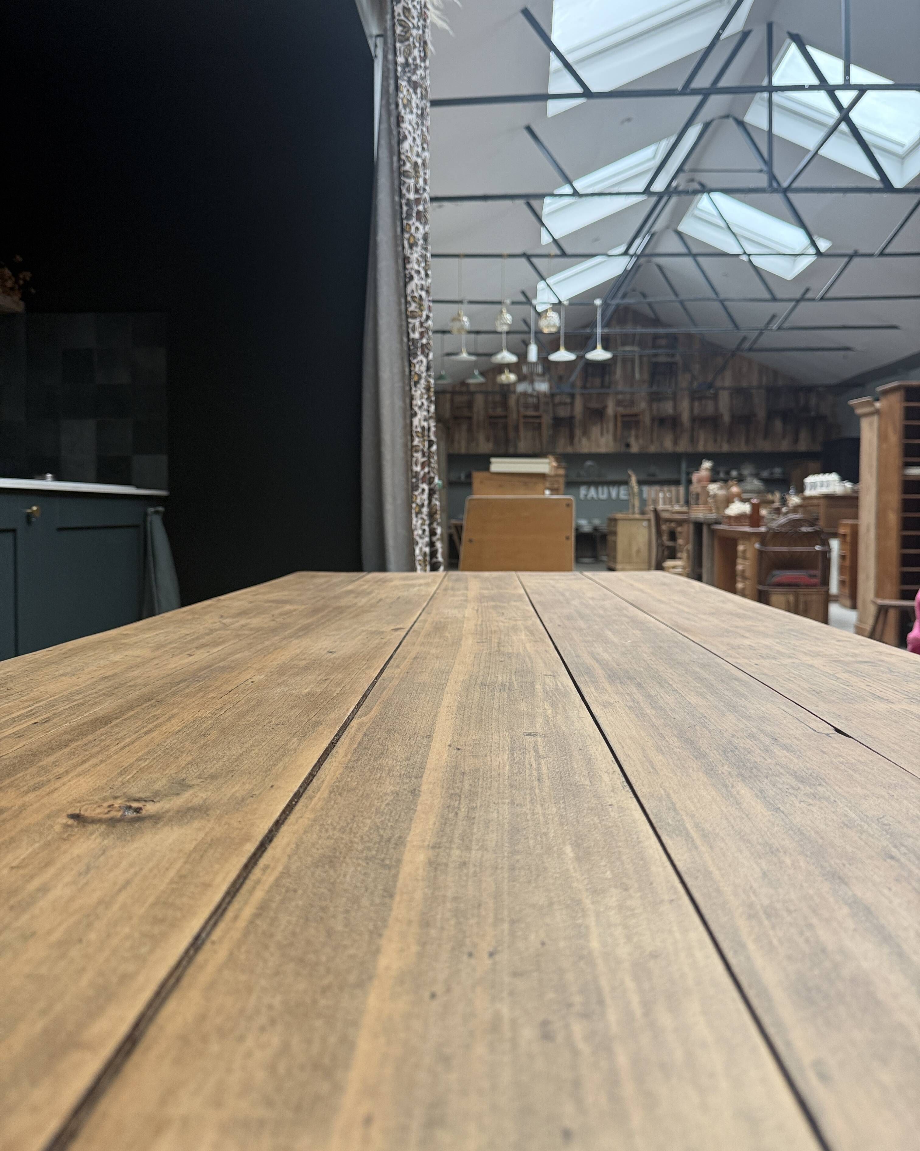 Farm table with black patinated legs (renovated)