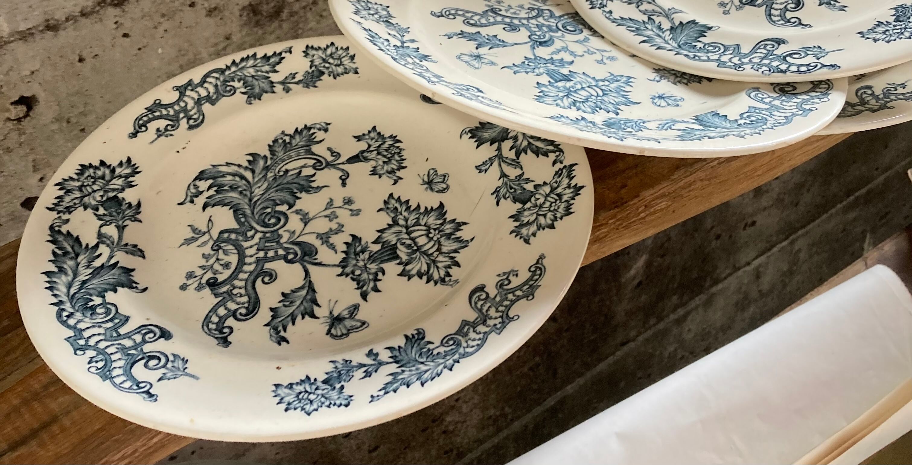 6 flat plates Longwy model Fisme