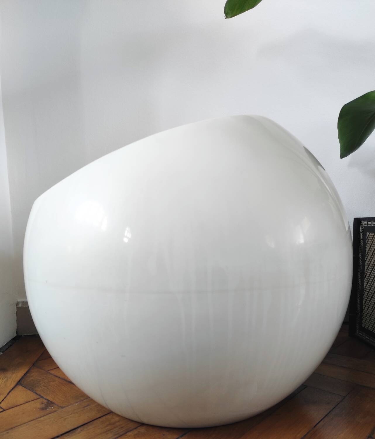 "Ball Chair" armchair
