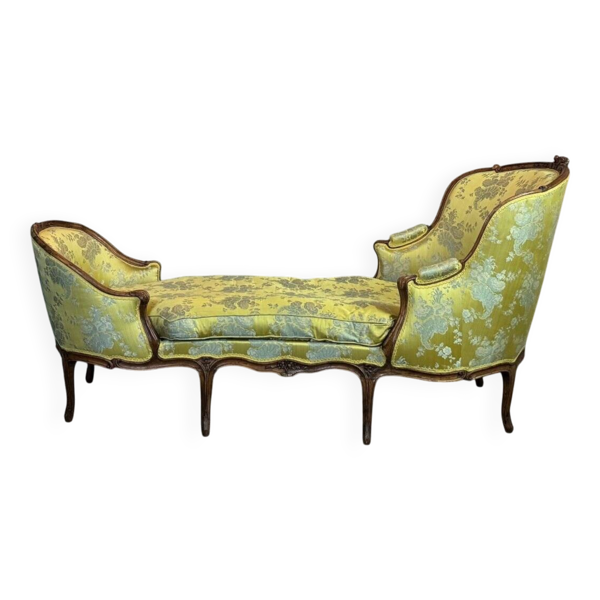Duchesse en bateau, chaise Longue style Louis XV en soie jaune, XVIIIème siècle