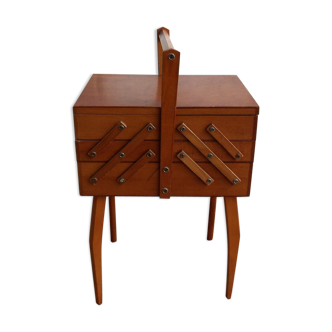 Small worker wood box sewing book