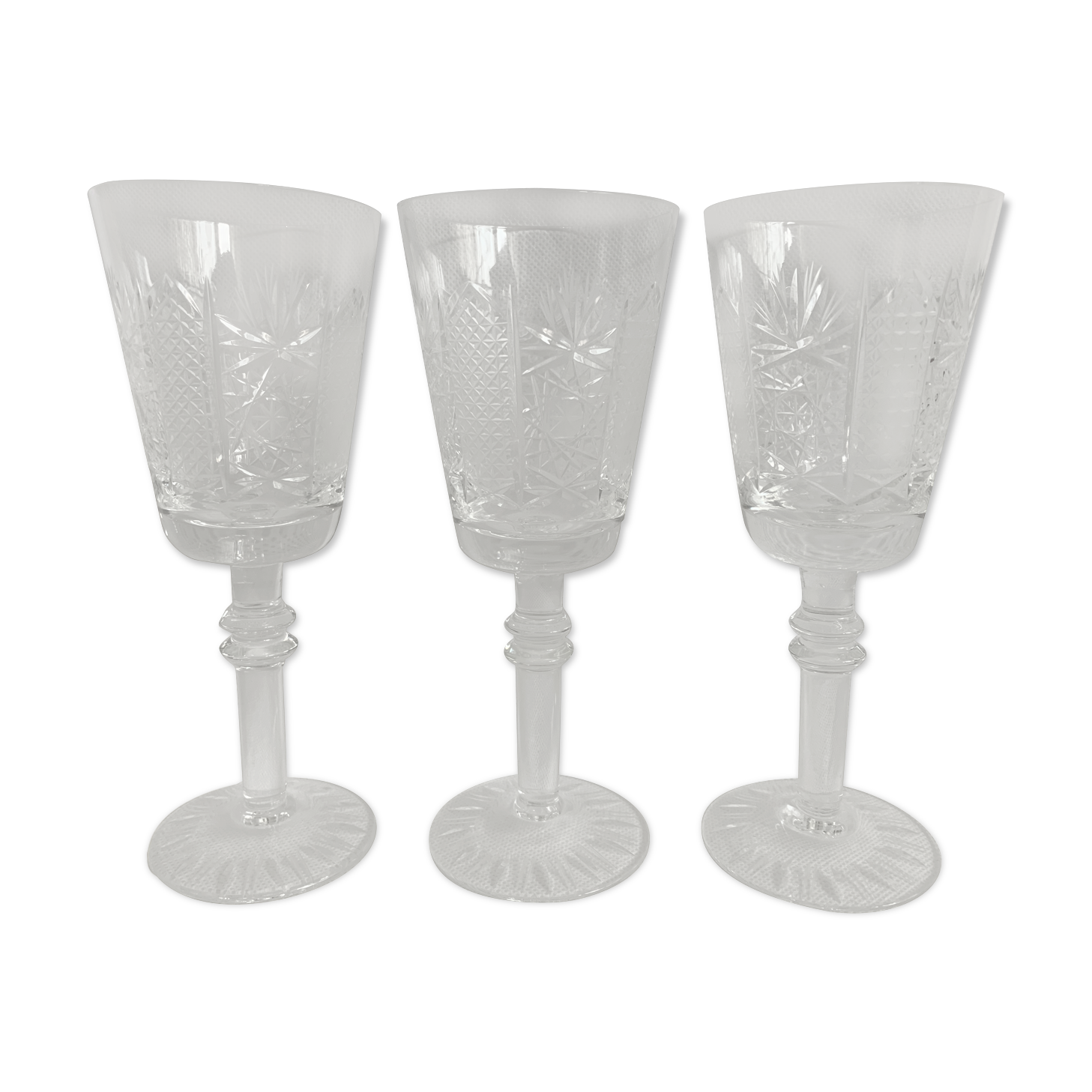 3 Verres en cristal sur pied pour vin blanc