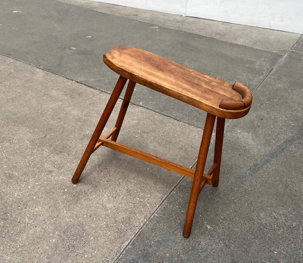 Vintage wooden shoe rack with grease, mid-century, 1950s.
