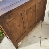 Walnut chest of drawers