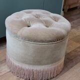 Velvet pouf and fringes