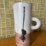 Pitcher of the pottery of the dove, vallauris