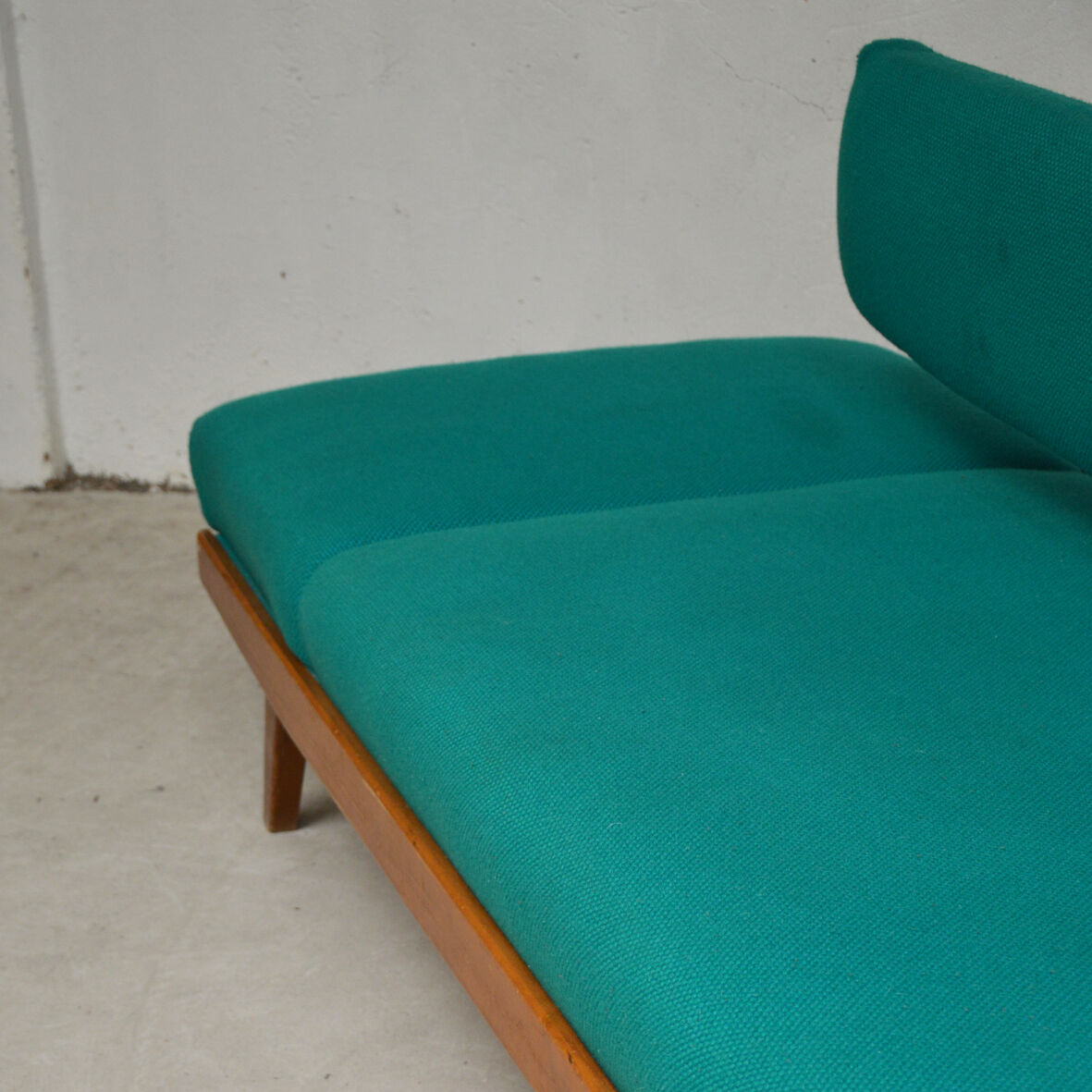 Sofa turquoise daybed, 1960