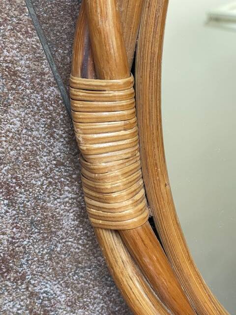 Miroir vintage en rotin