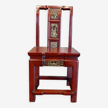 Chaise ancienne chinoise sculptée