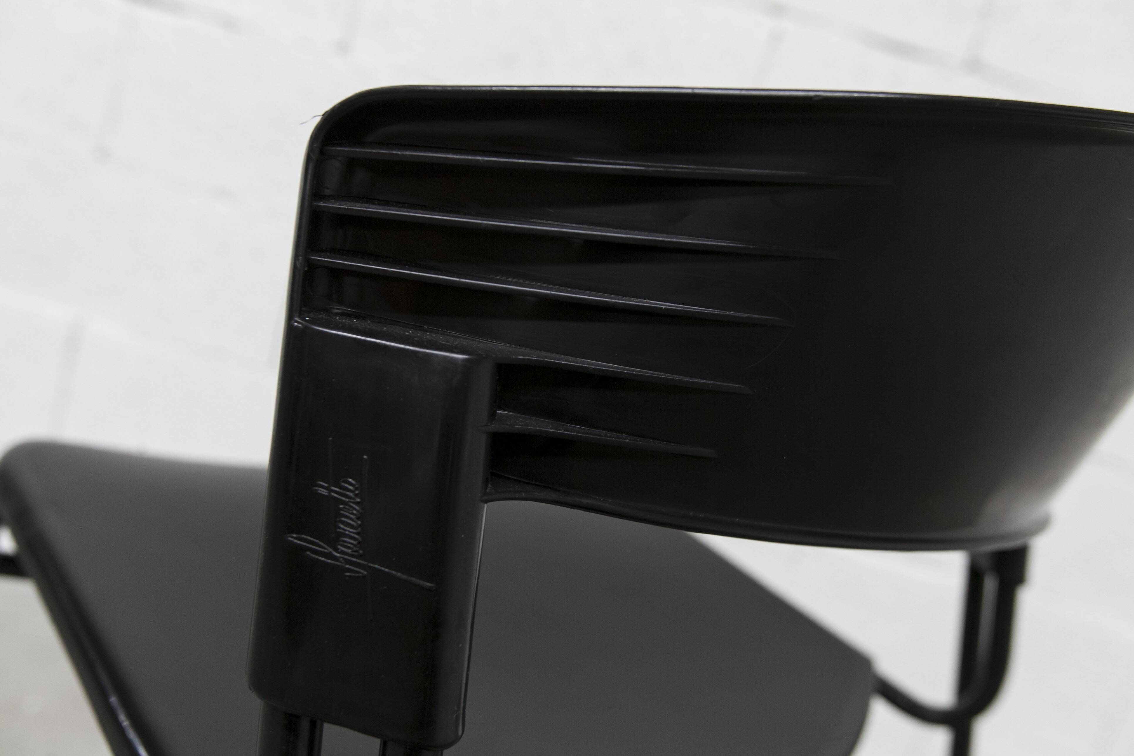 Paolo Favaretto Airborne Steelcase Strafor Chair 1989