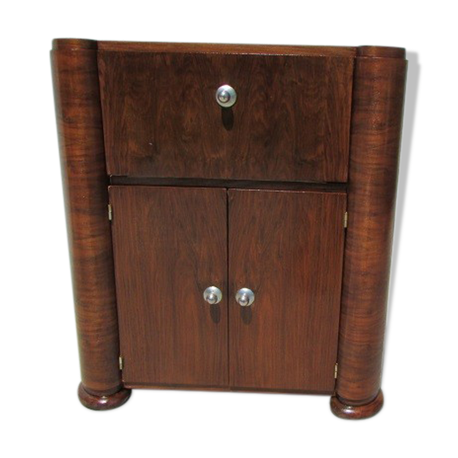 Art deco buffet of the 30s, all round