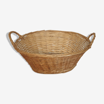 Wicker basket