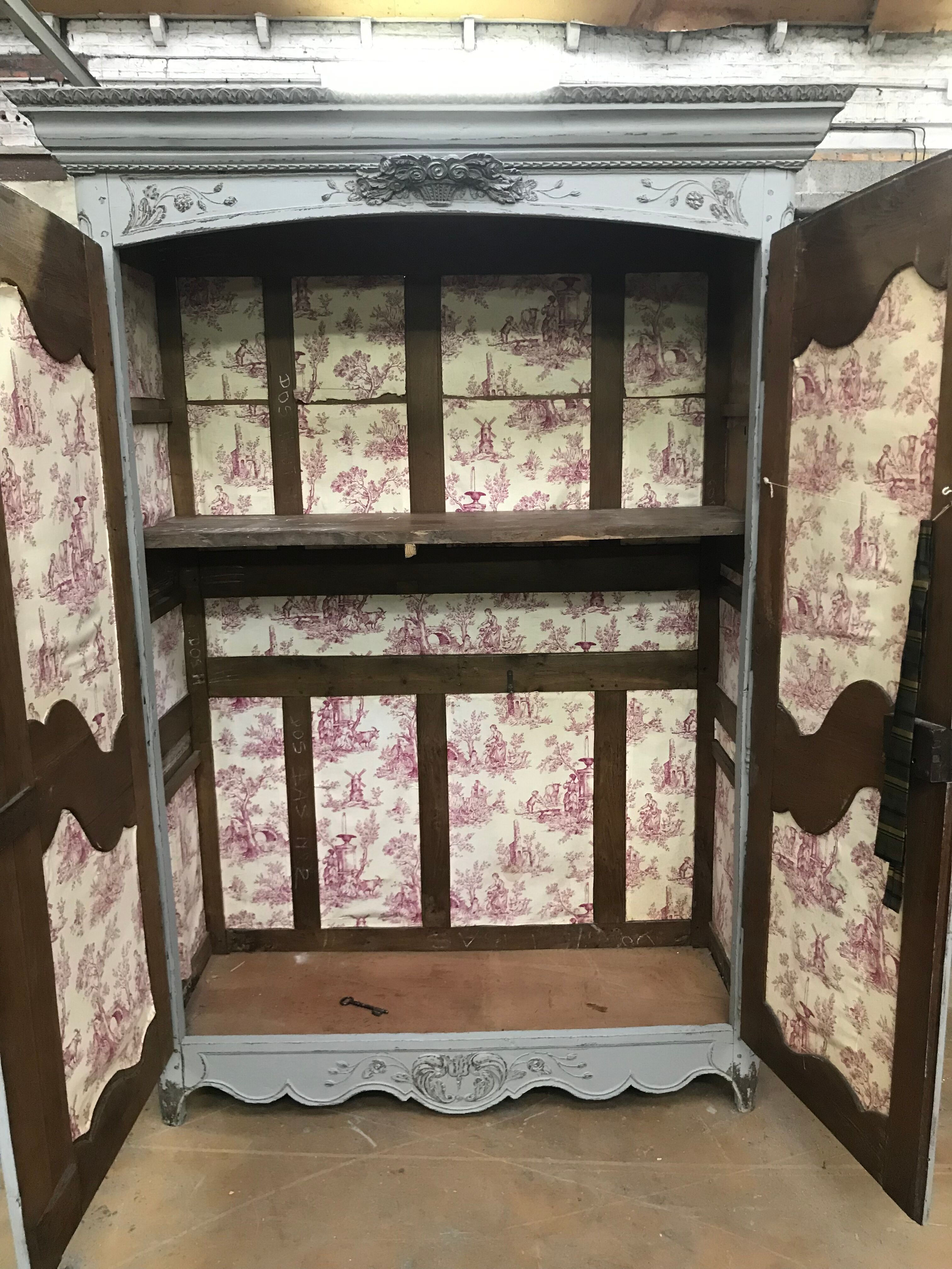 Old wedding cabinet 1900s