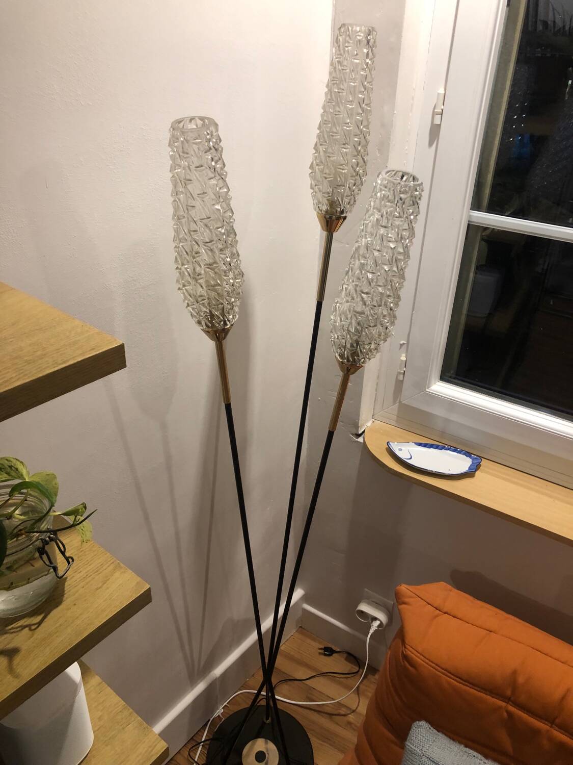 SFAR vintage tripod floor lamp