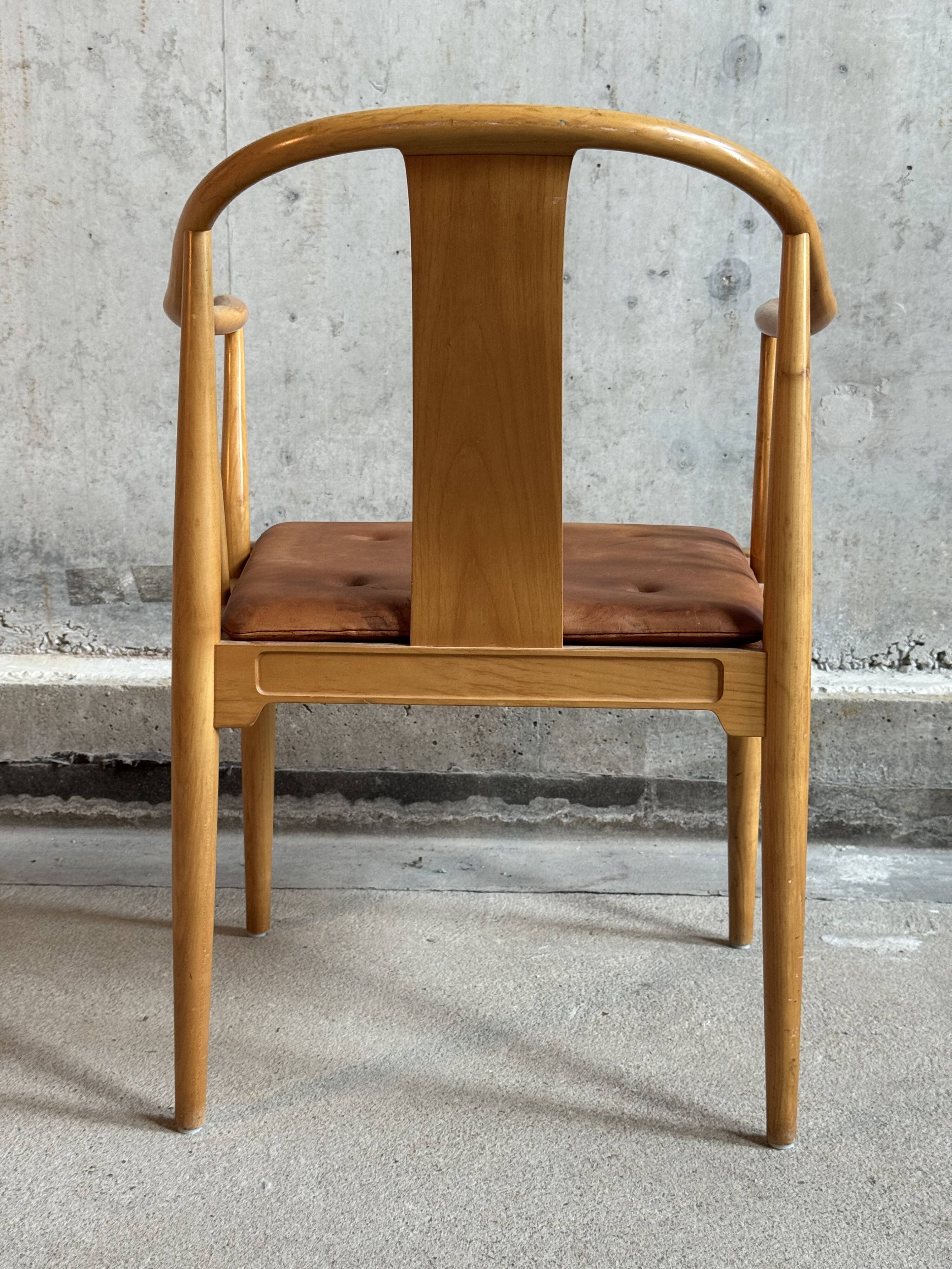 Chaise FH4283 de Hans J Wegner pour Fritz Hansen