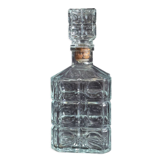 Vintage square whisky decanter square cap