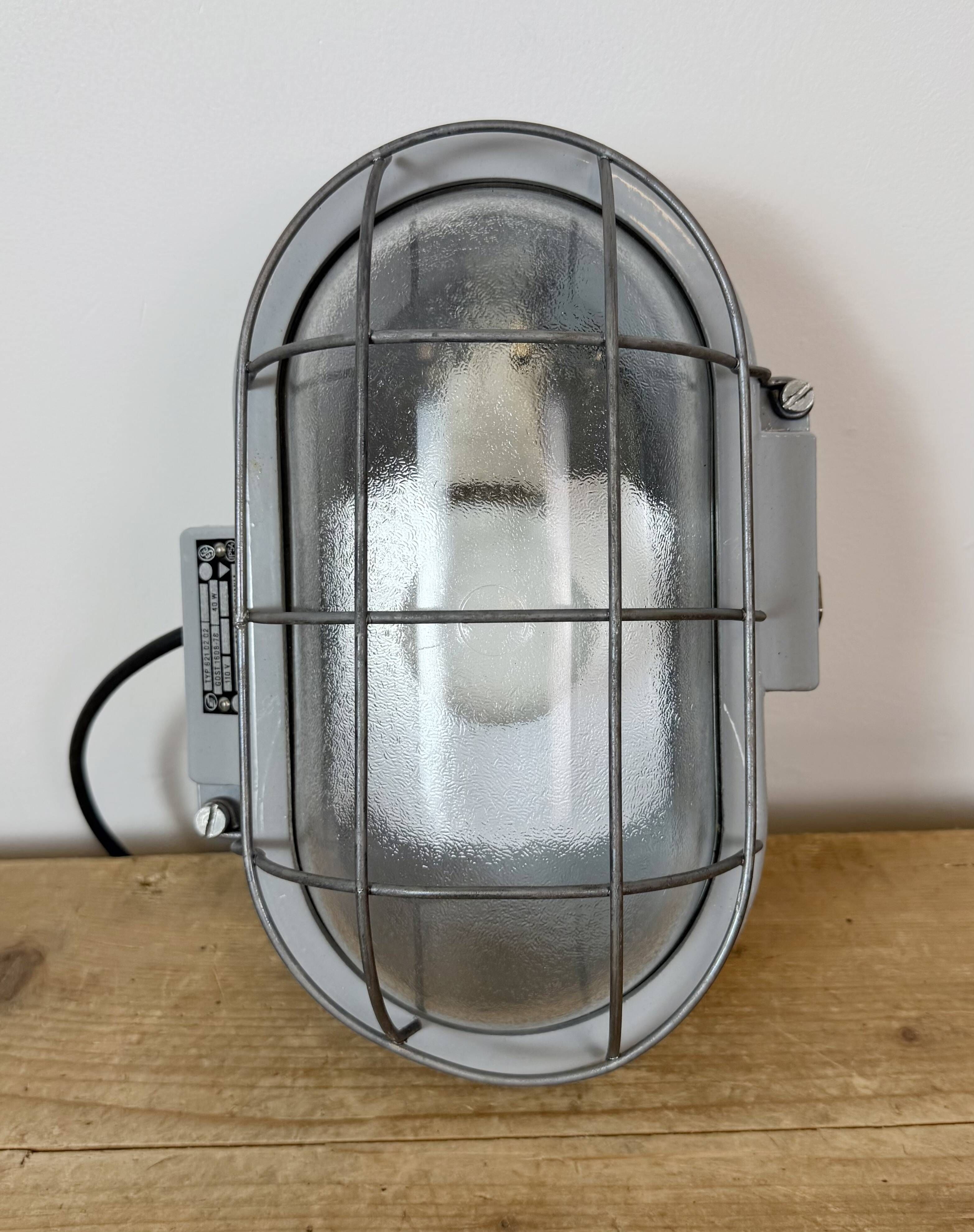 Grey Industrial Cast Aluminium Wall Light, 1970s