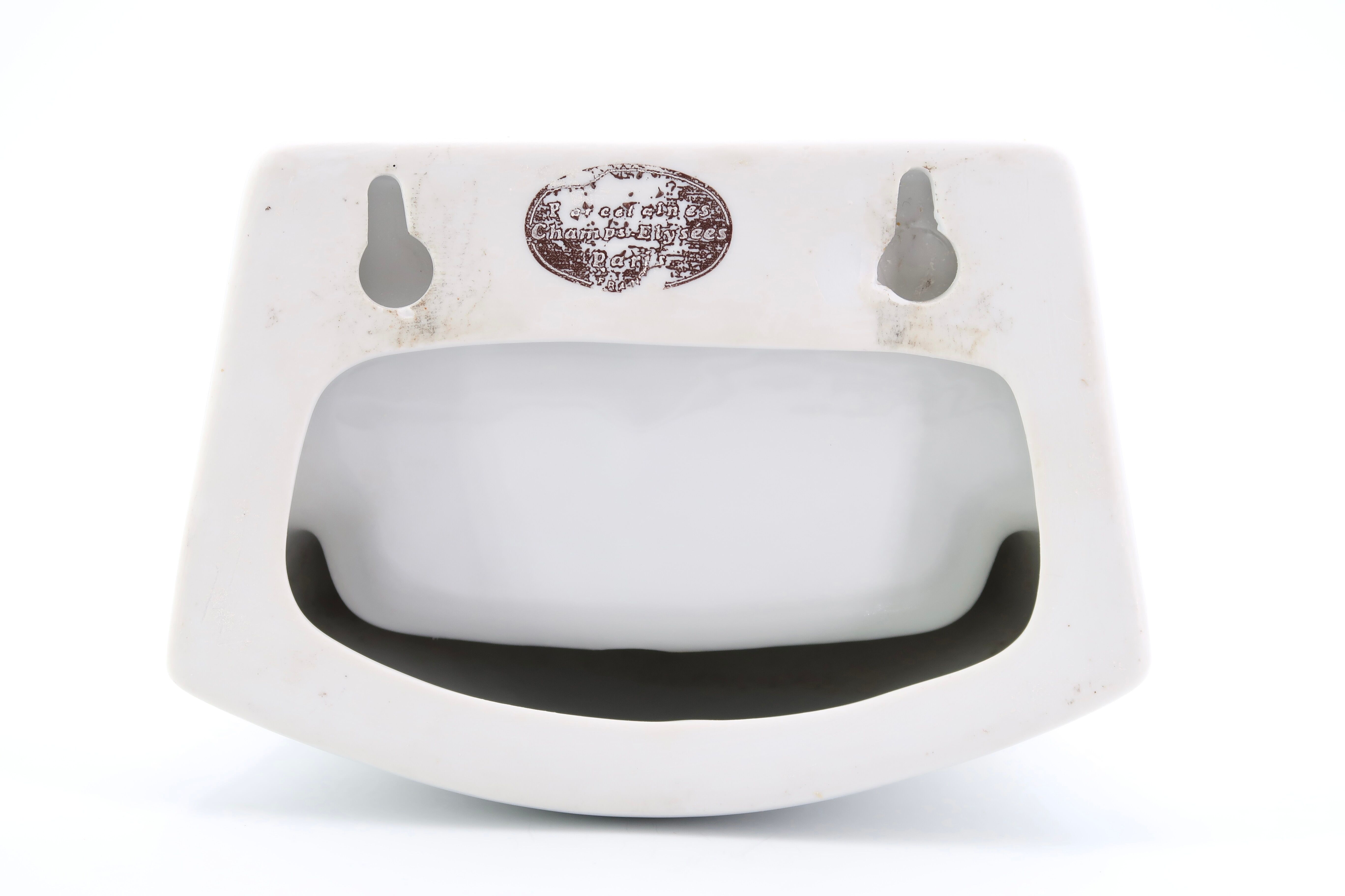 Wall soap holder in porcelain of the Champs Elysées Paris