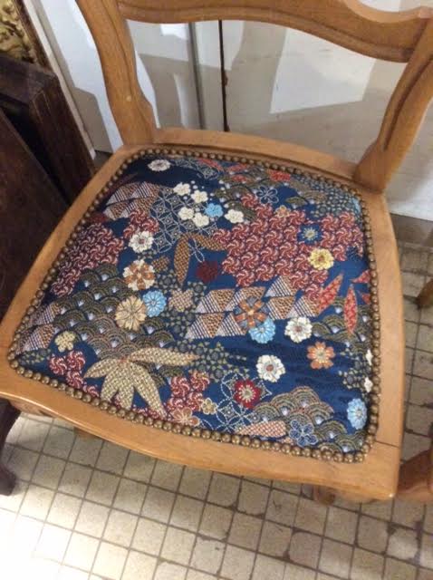 Set of 2 bedroom chairs