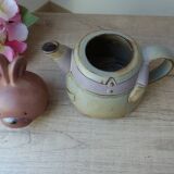 Madame Lapin stoneware teapot with its Apron Made in Japan