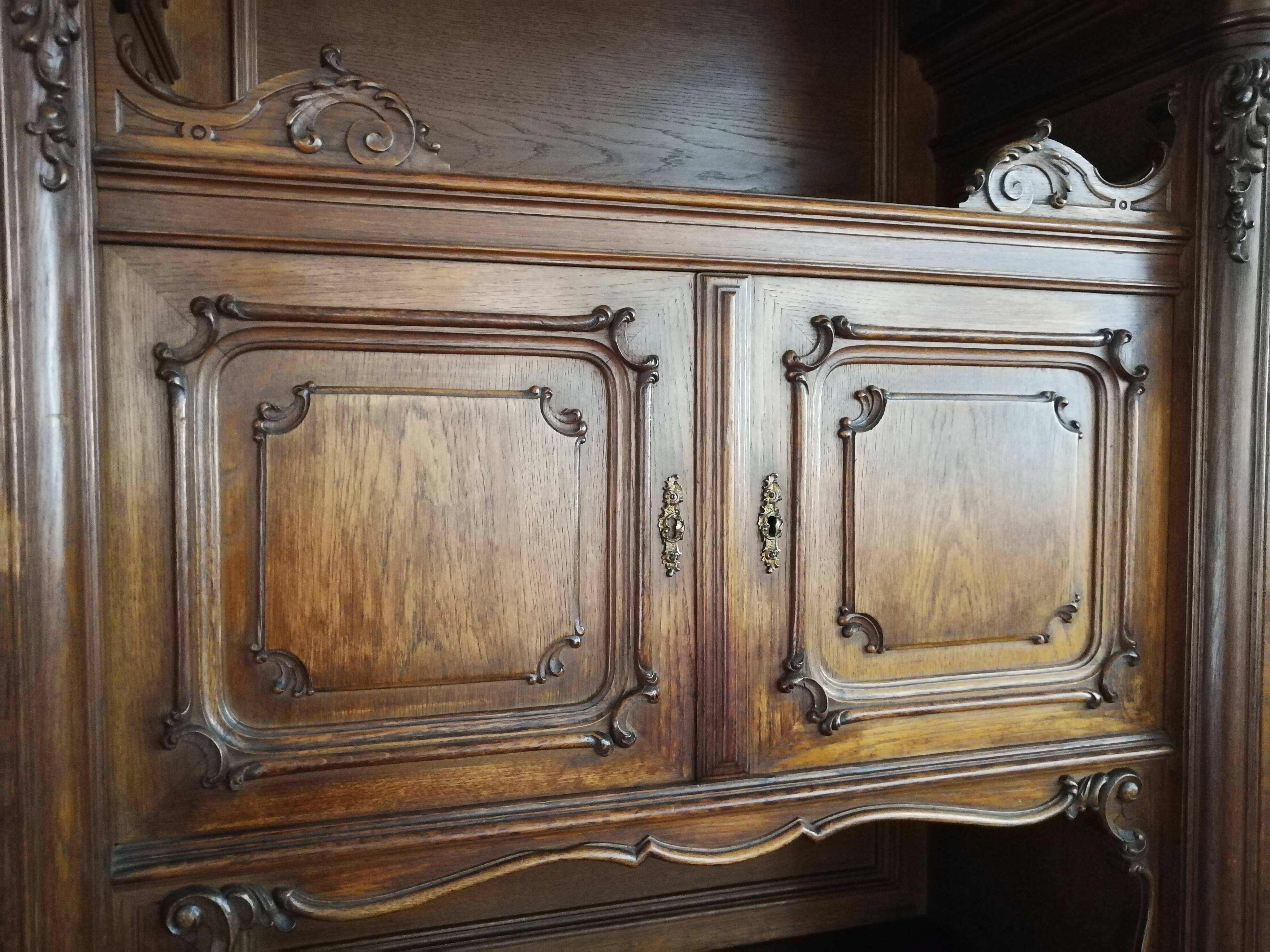 Upper part of an antique 19th-century dresser, Louis XV style.