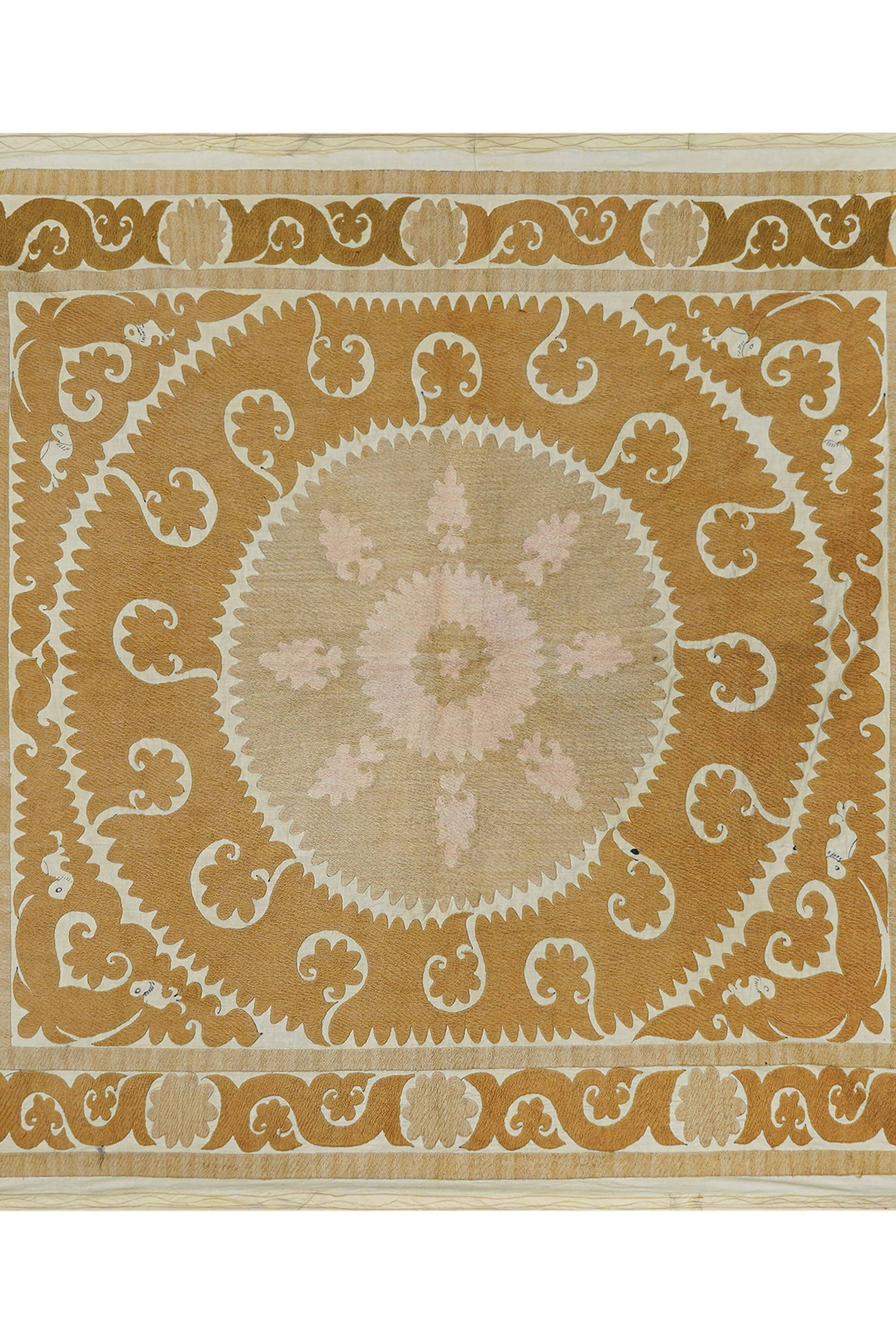 Vintage Turkish hand-knotted rug 126x135 cm