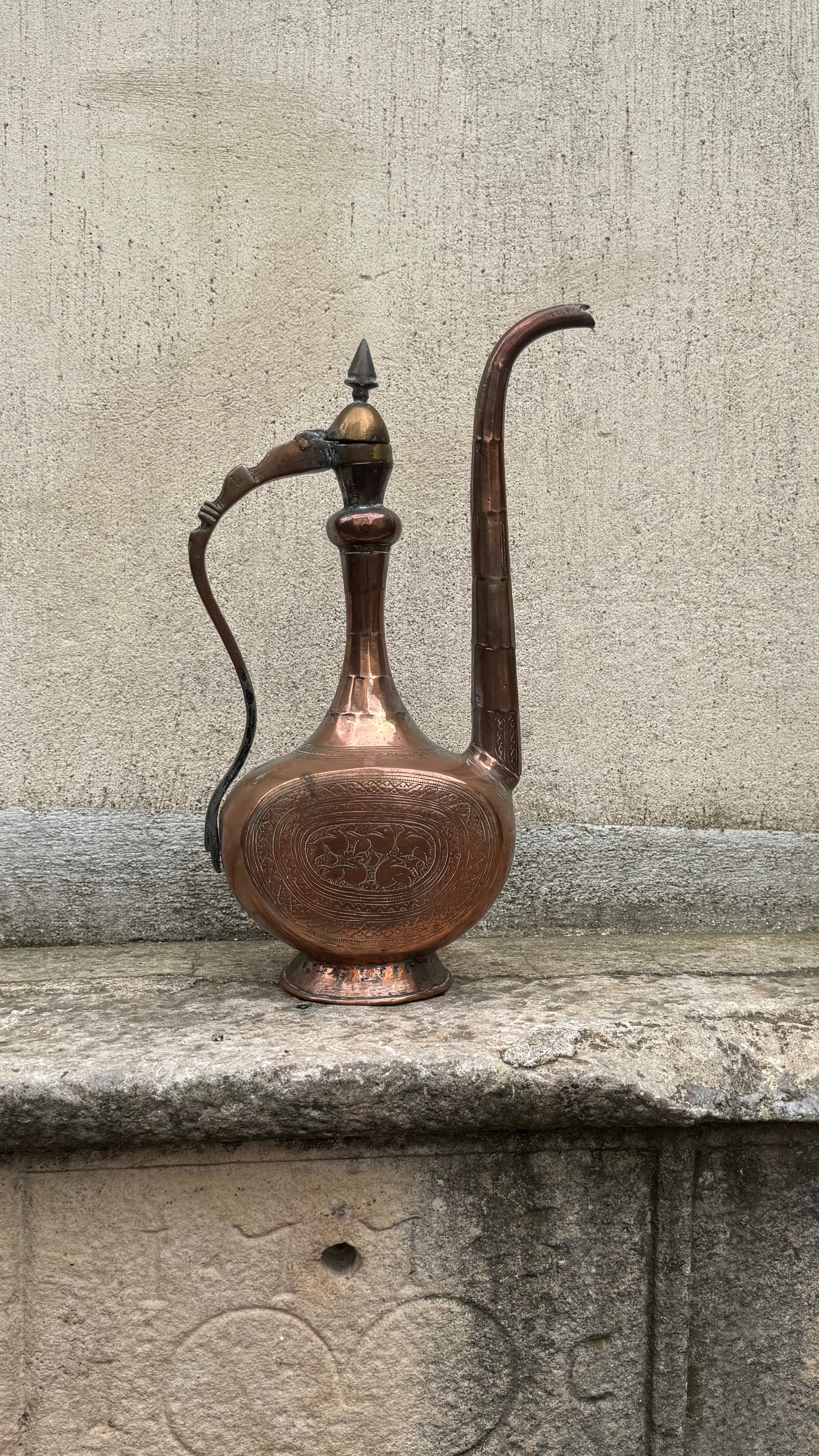 Antique Eastern jug in copper & brass, engraved – handcrafted decoration –