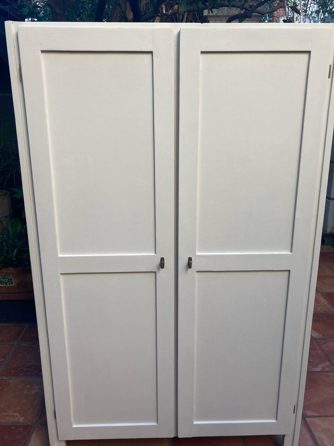 Armoire parisienne